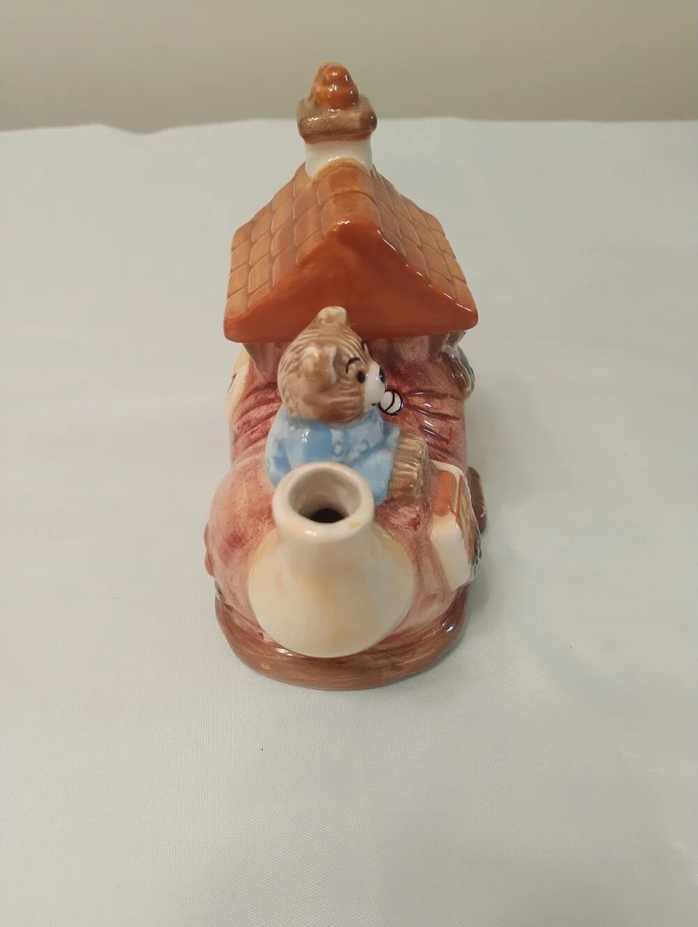 Mini Teapot Teddybear Family In A Shoe Storybook Ceramic Collectibles Teddy
